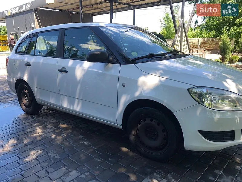 Skoda Fabia 2013 VIN TMB1SB5J3E3072585 фото оголошення 7 з 61