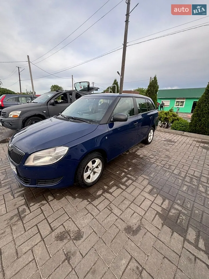 2014 Skoda Fabia - мініатюра 16