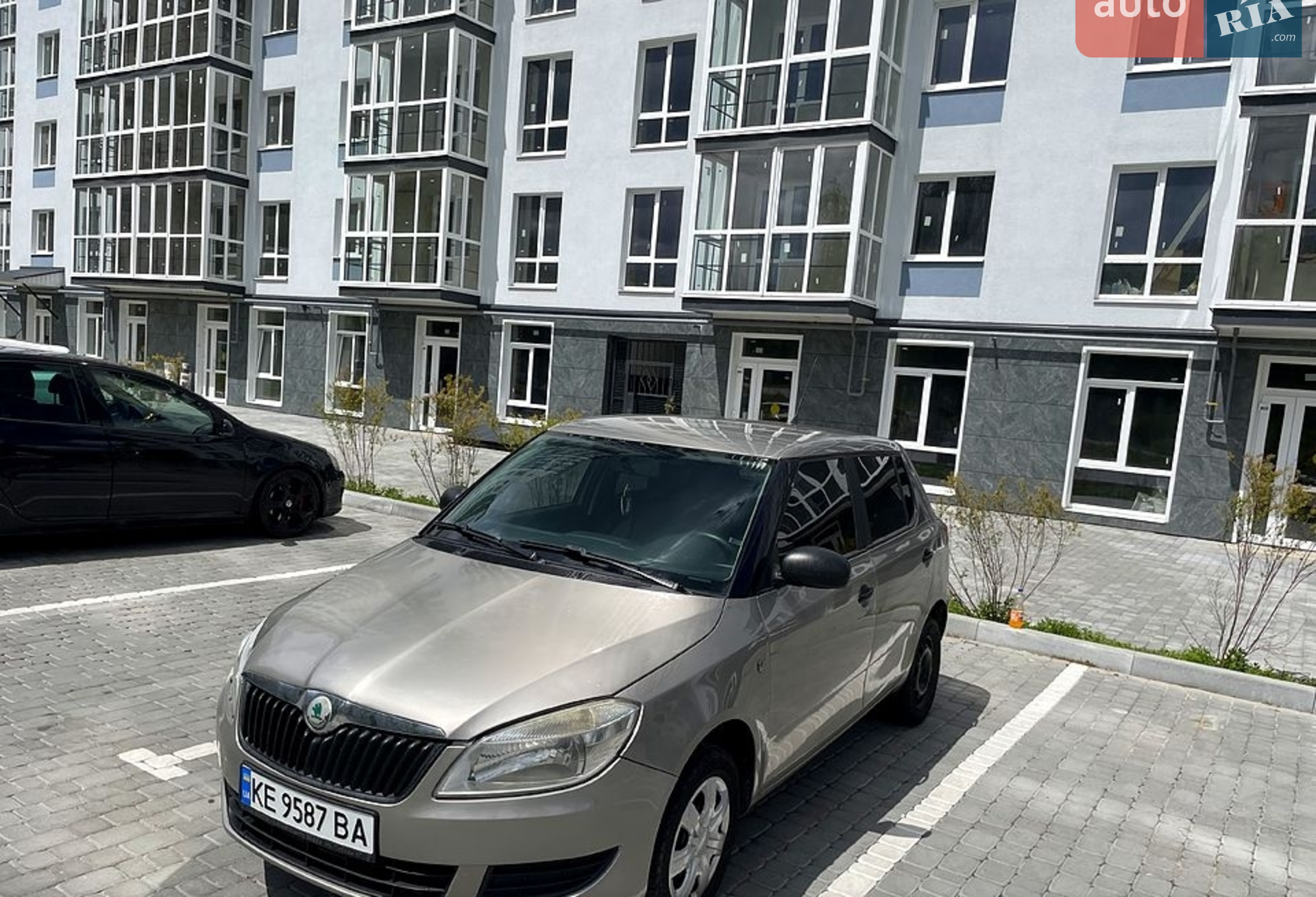 2010 Skoda Fabia - мініатюра 11