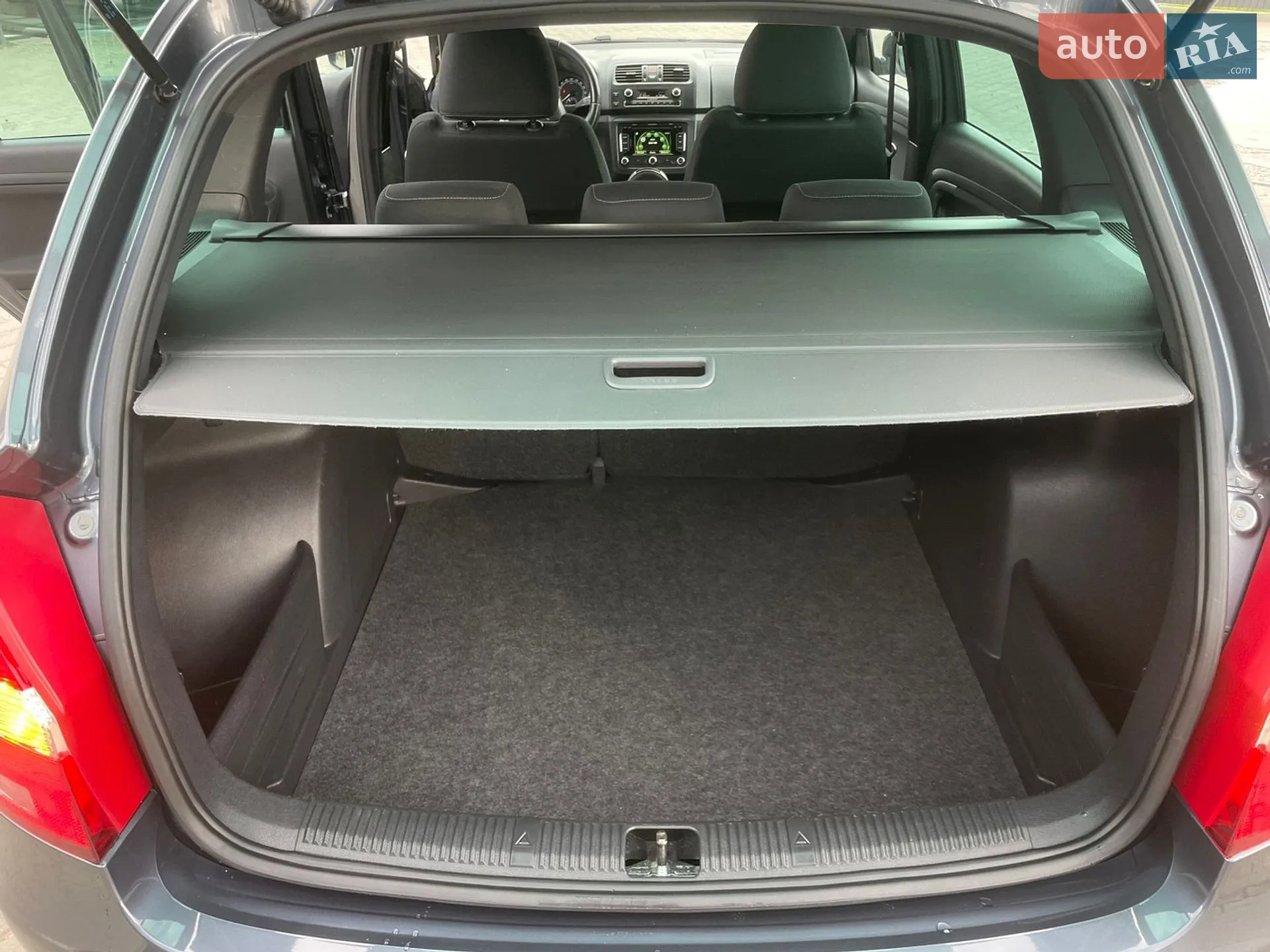 2012 Skoda Fabia - мініатюра 36