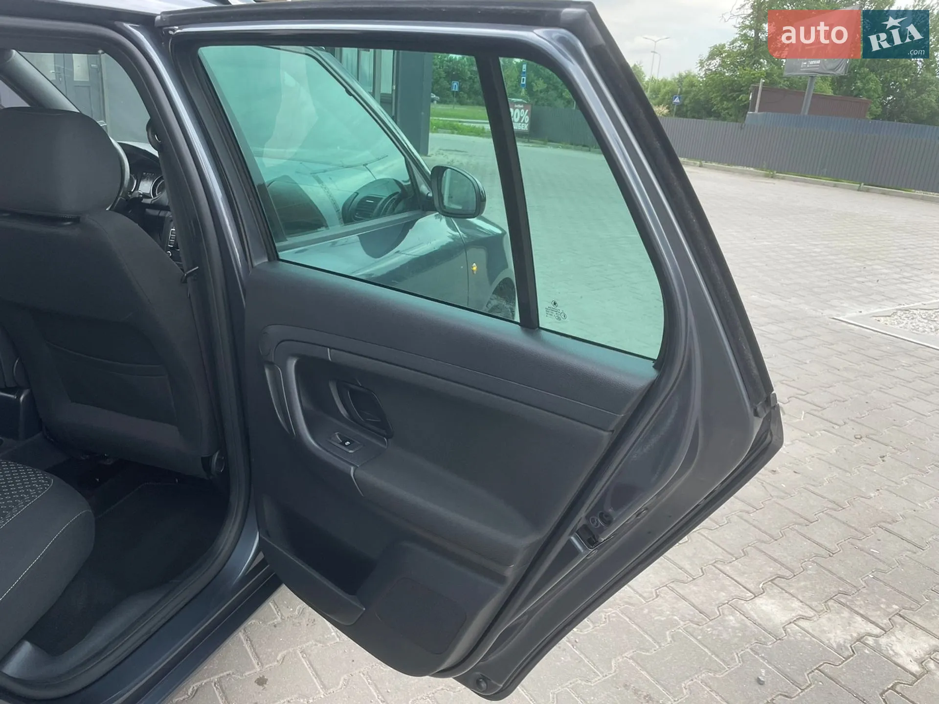 2012 Skoda Fabia - мініатюра 40