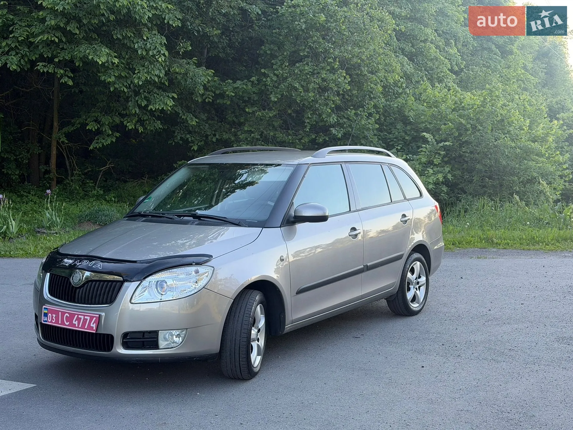 2010 Skoda Fabia - мініатюра 7