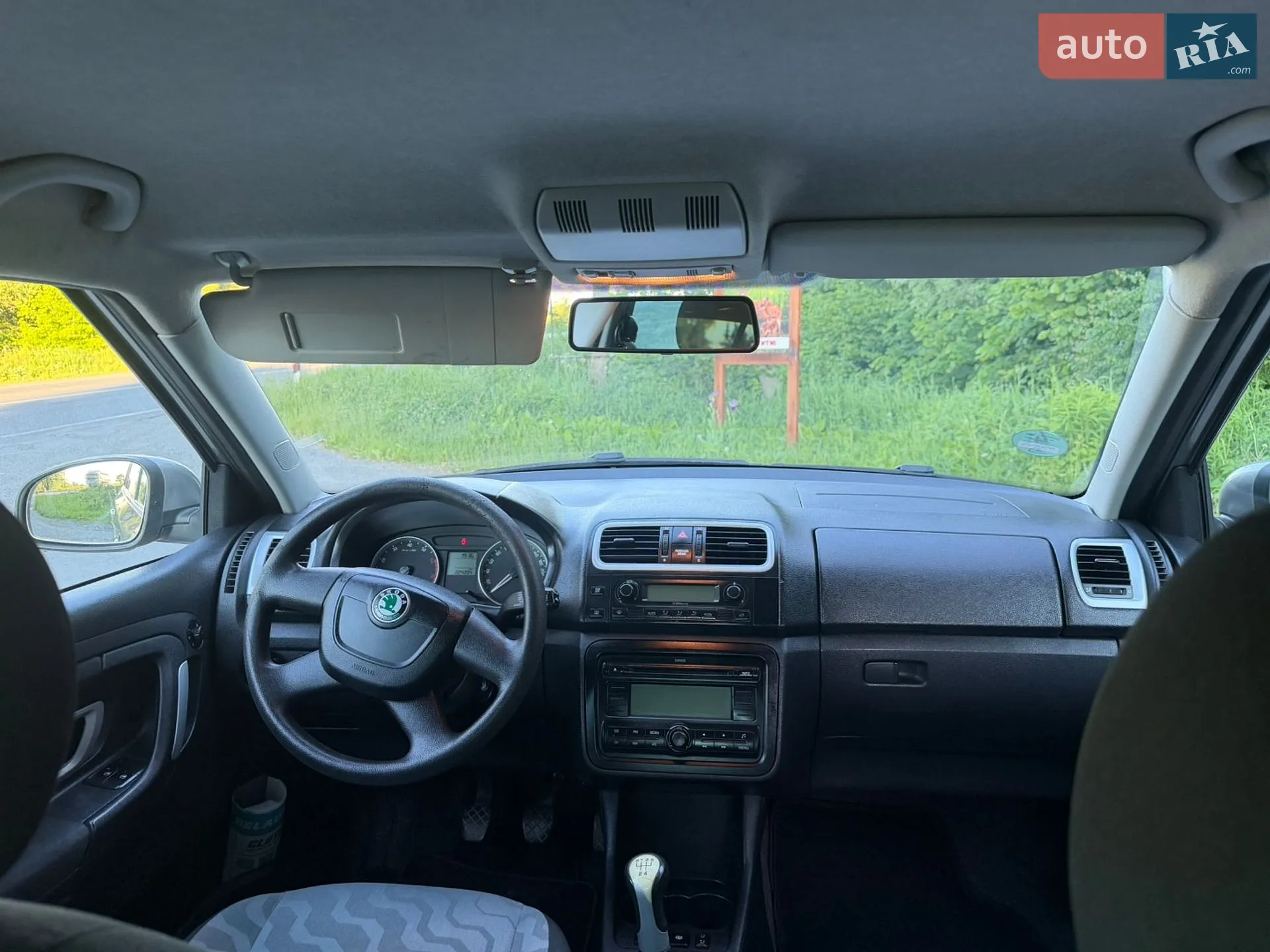 2010 Skoda Fabia - мініатюра 17