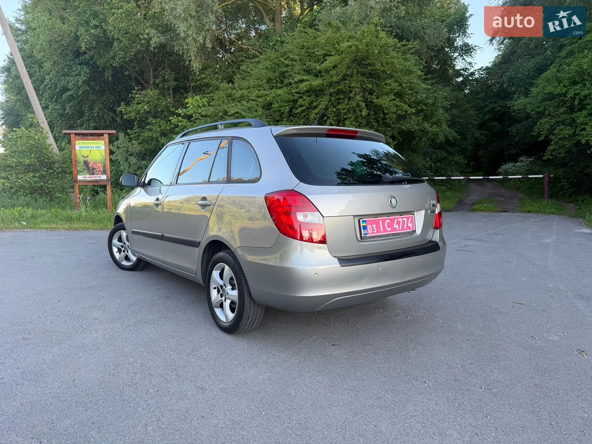 2010 Skoda Fabia - мініатюра 39