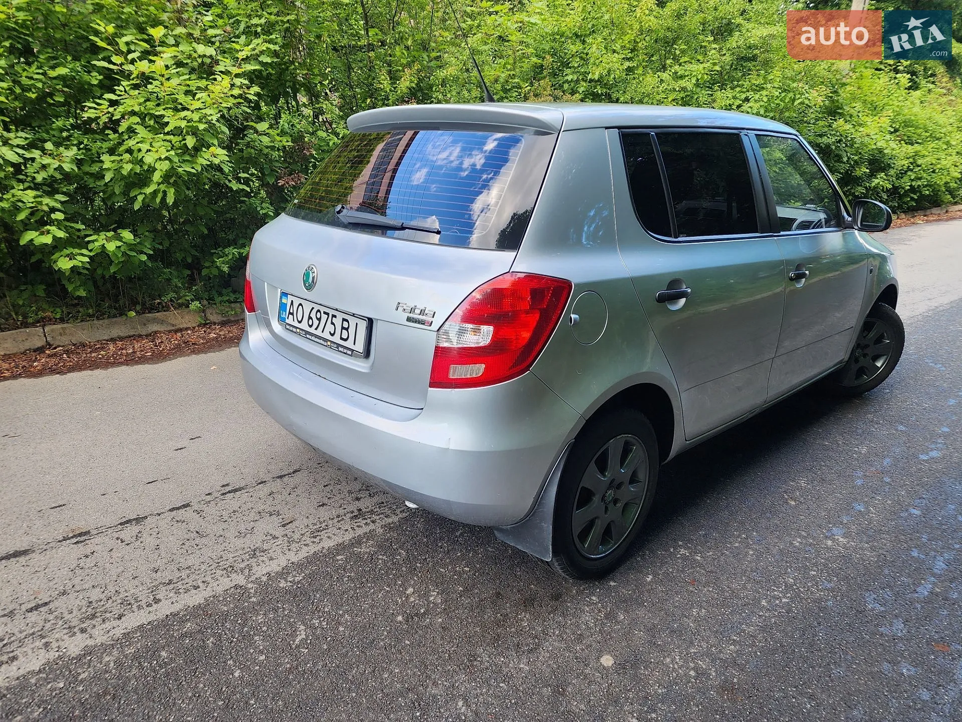 2011 Skoda Fabia - мініатюра 7