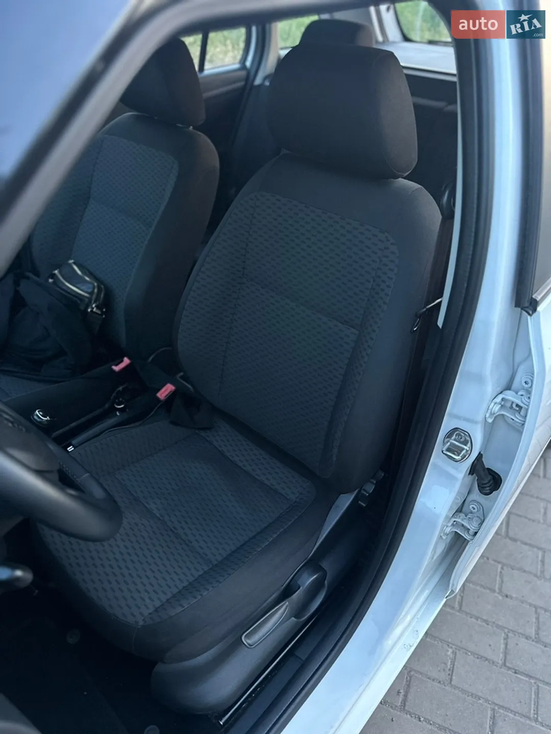 2013 Skoda Fabia - мініатюра 32