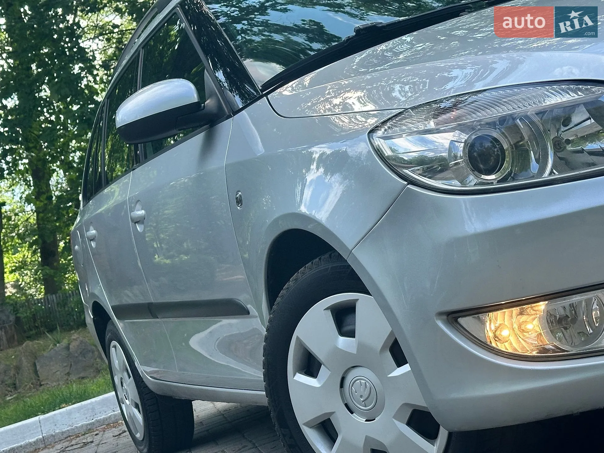 2010 Skoda Fabia - мініатюра 11
