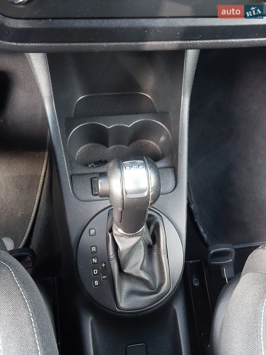 2010 Skoda Fabia - мініатюра 19