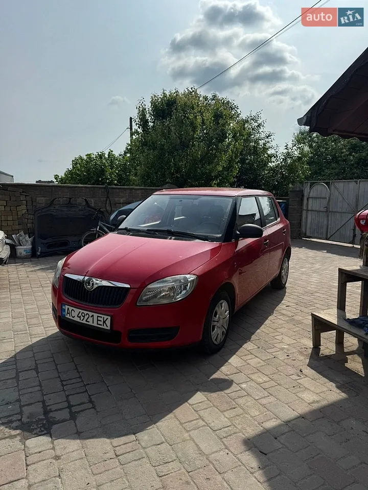 2010 Skoda Fabia - мініатюра 17