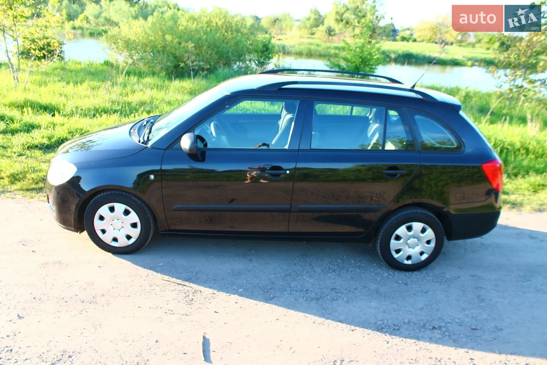 2010 Skoda Fabia - мініатюра 18