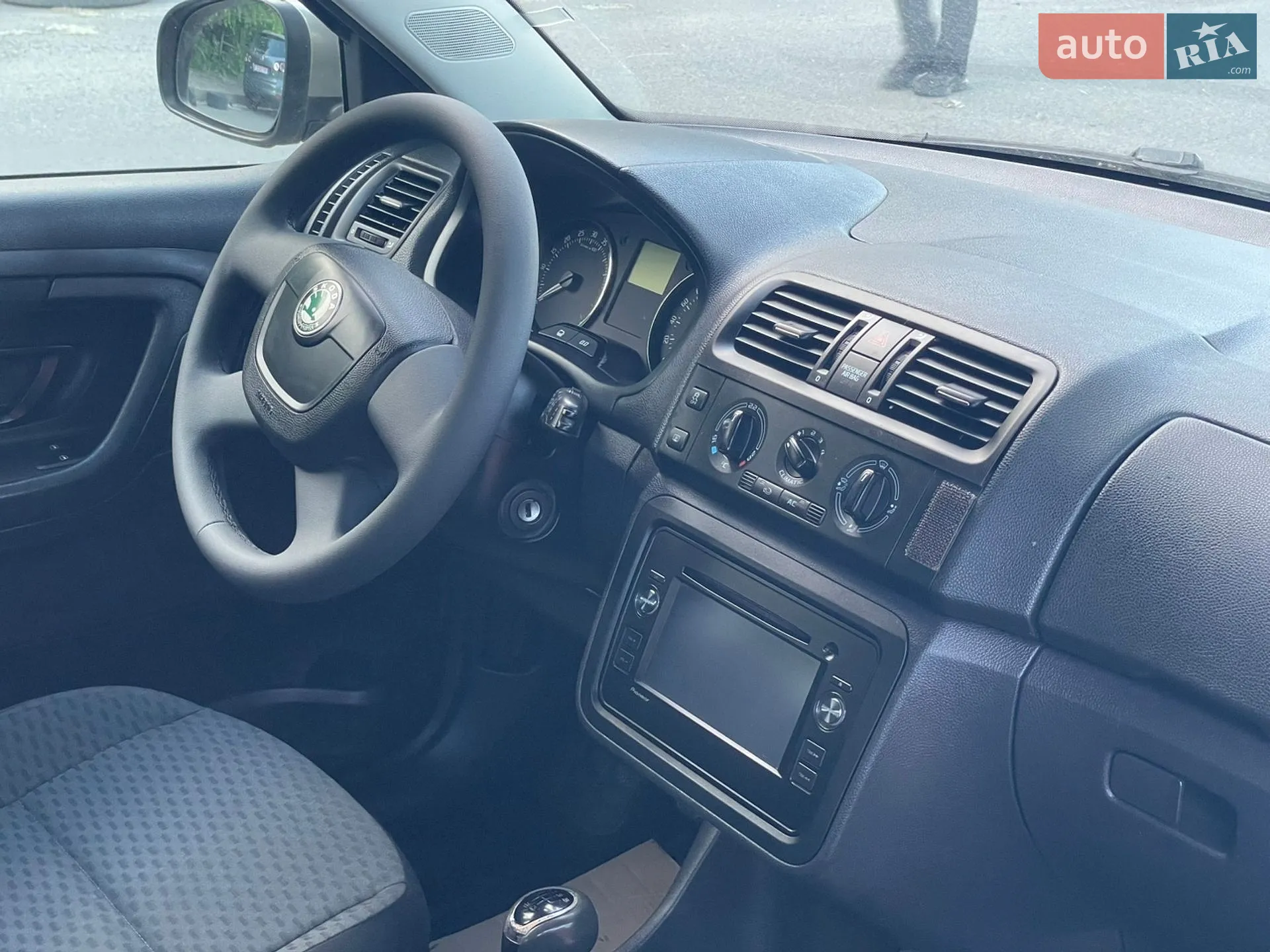 2010 Skoda Fabia - мініатюра 13