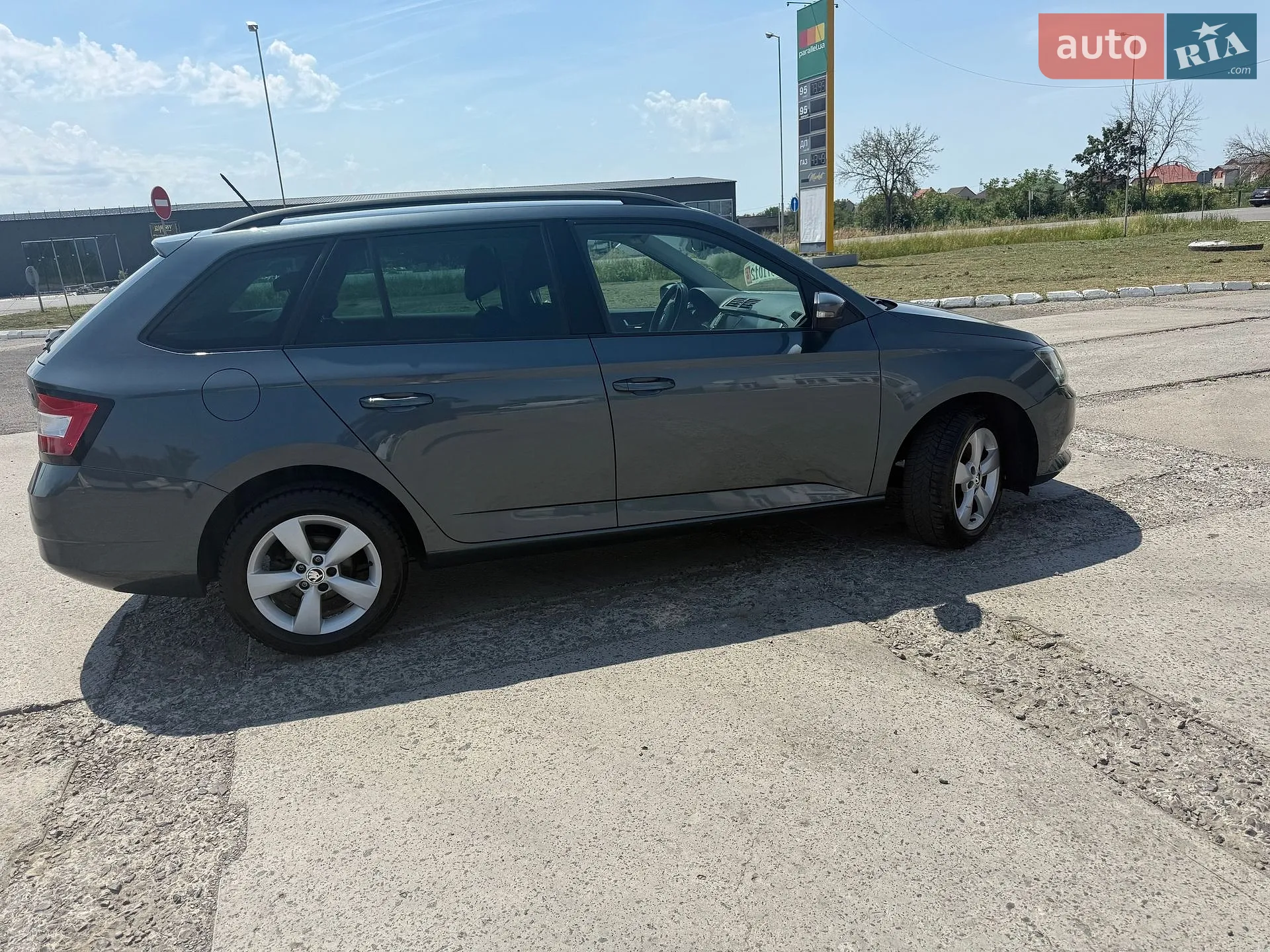 2015 Skoda Fabia - мініатюра 11
