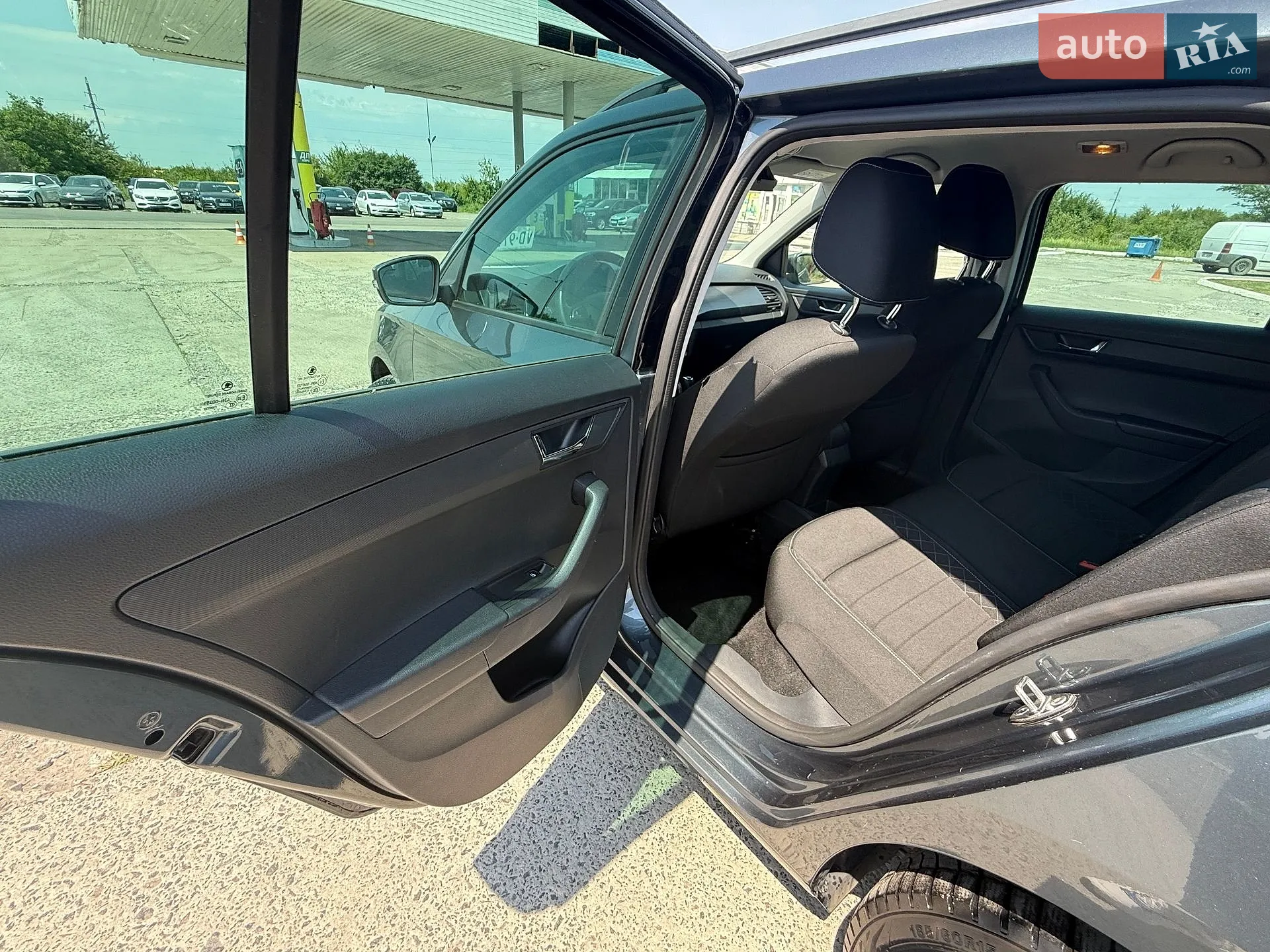 2015 Skoda Fabia - мініатюра 38