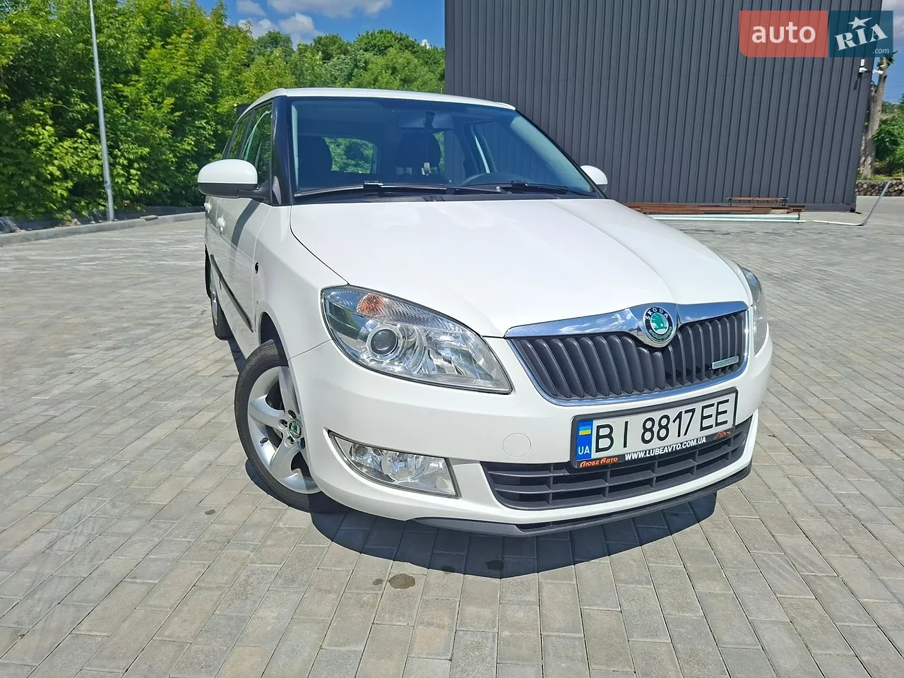 2011 Skoda Fabia - мініатюра 18