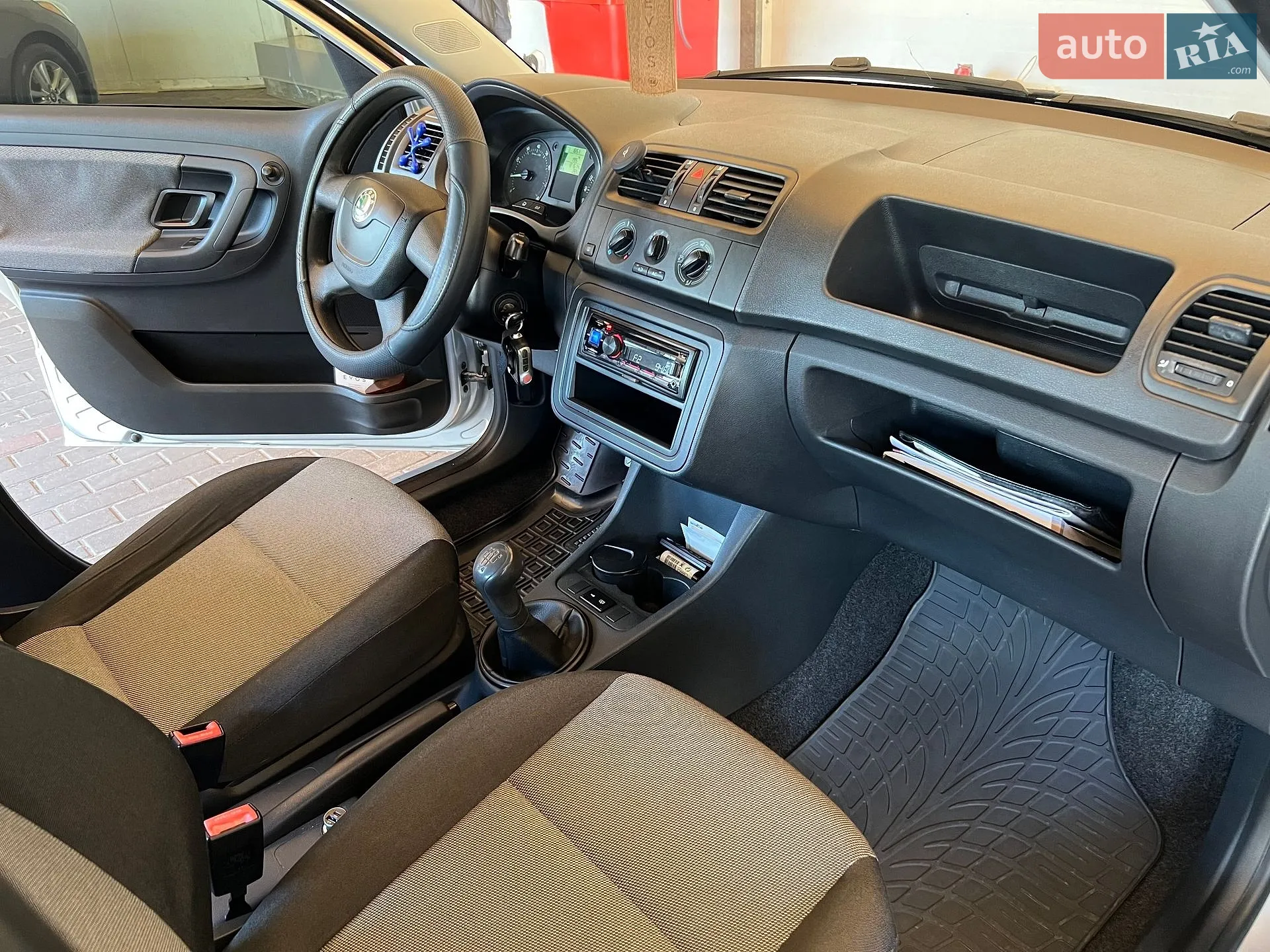 2012 Skoda Fabia - мініатюра 36