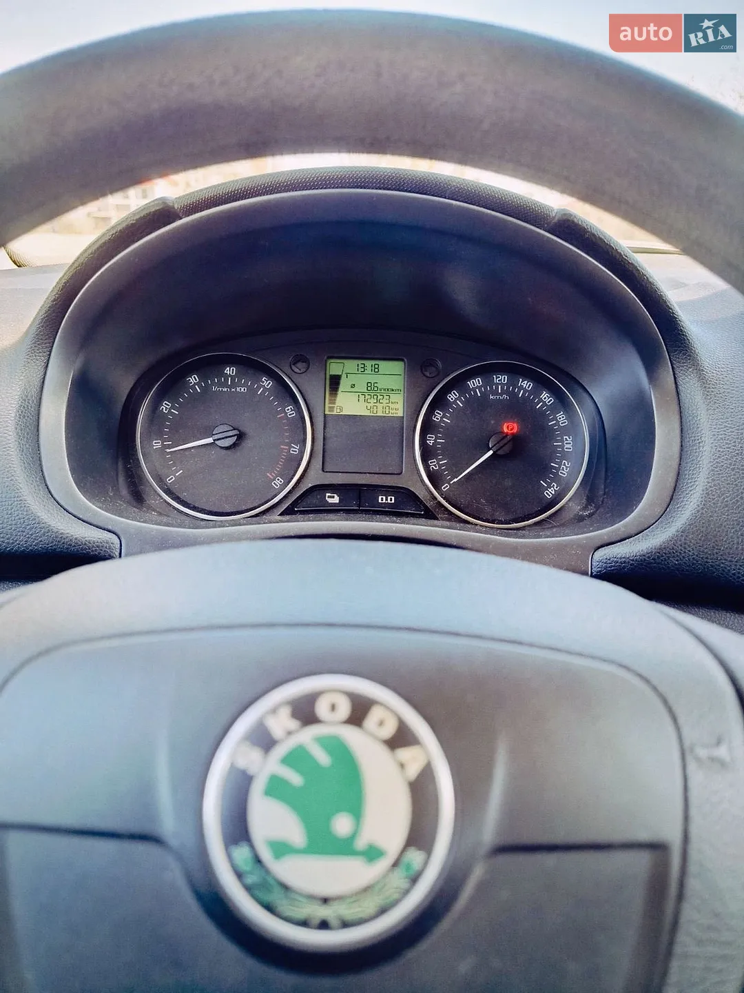 2011 Skoda Fabia - мініатюра 15