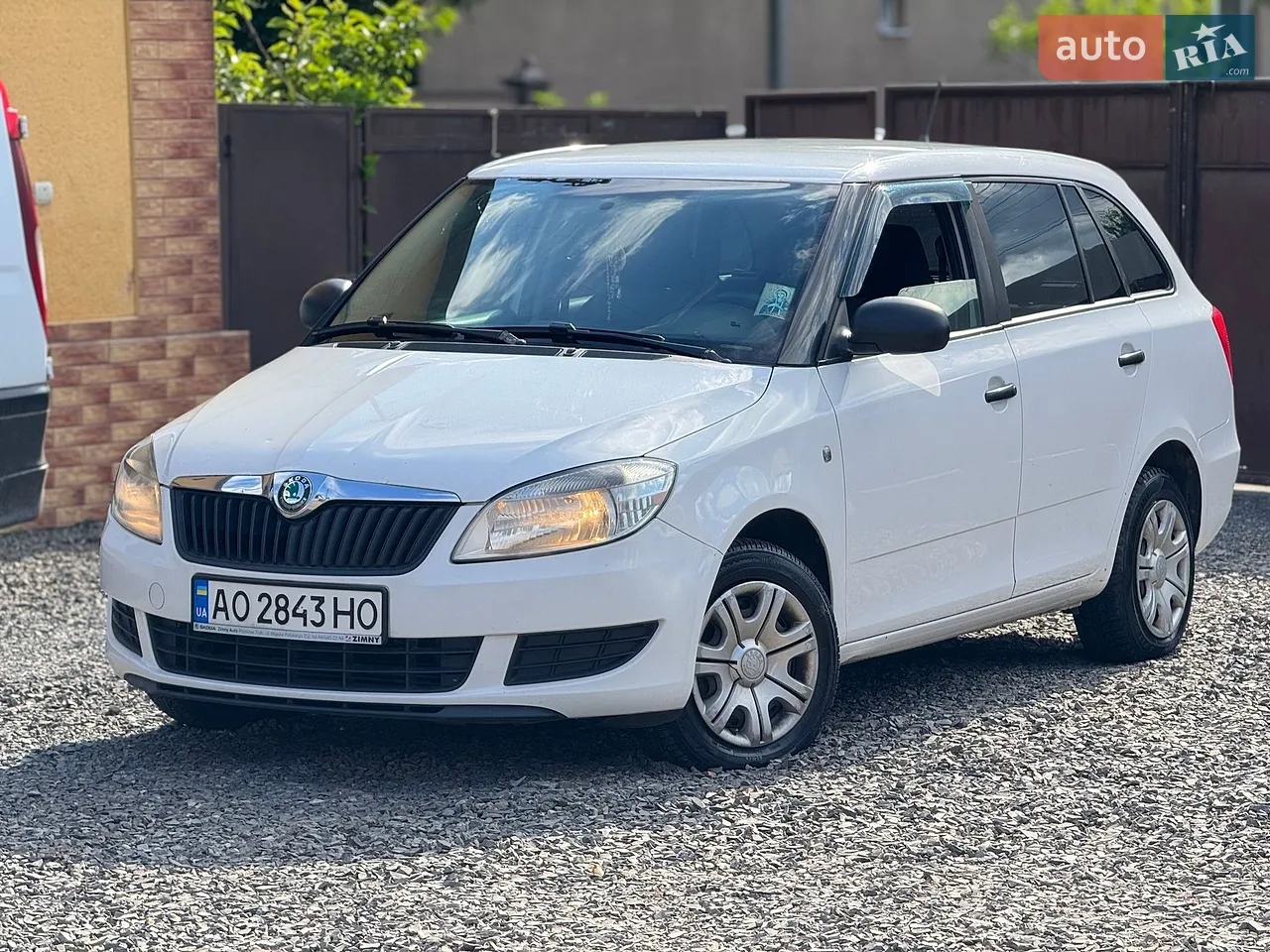 2012 Skoda Fabia - мініатюра 11