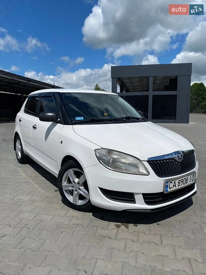 2014 Skoda Fabia - мініатюра 38