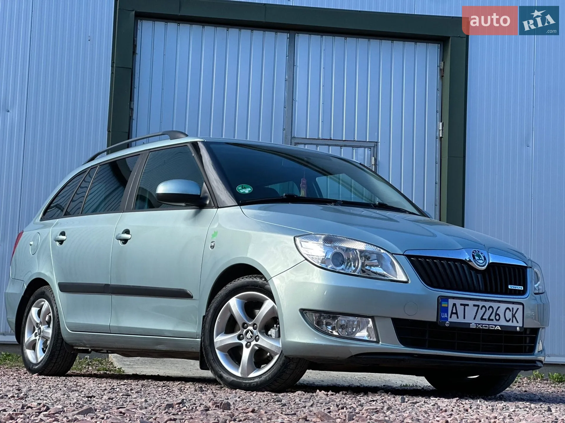 2011 Skoda Fabia - мініатюра 4