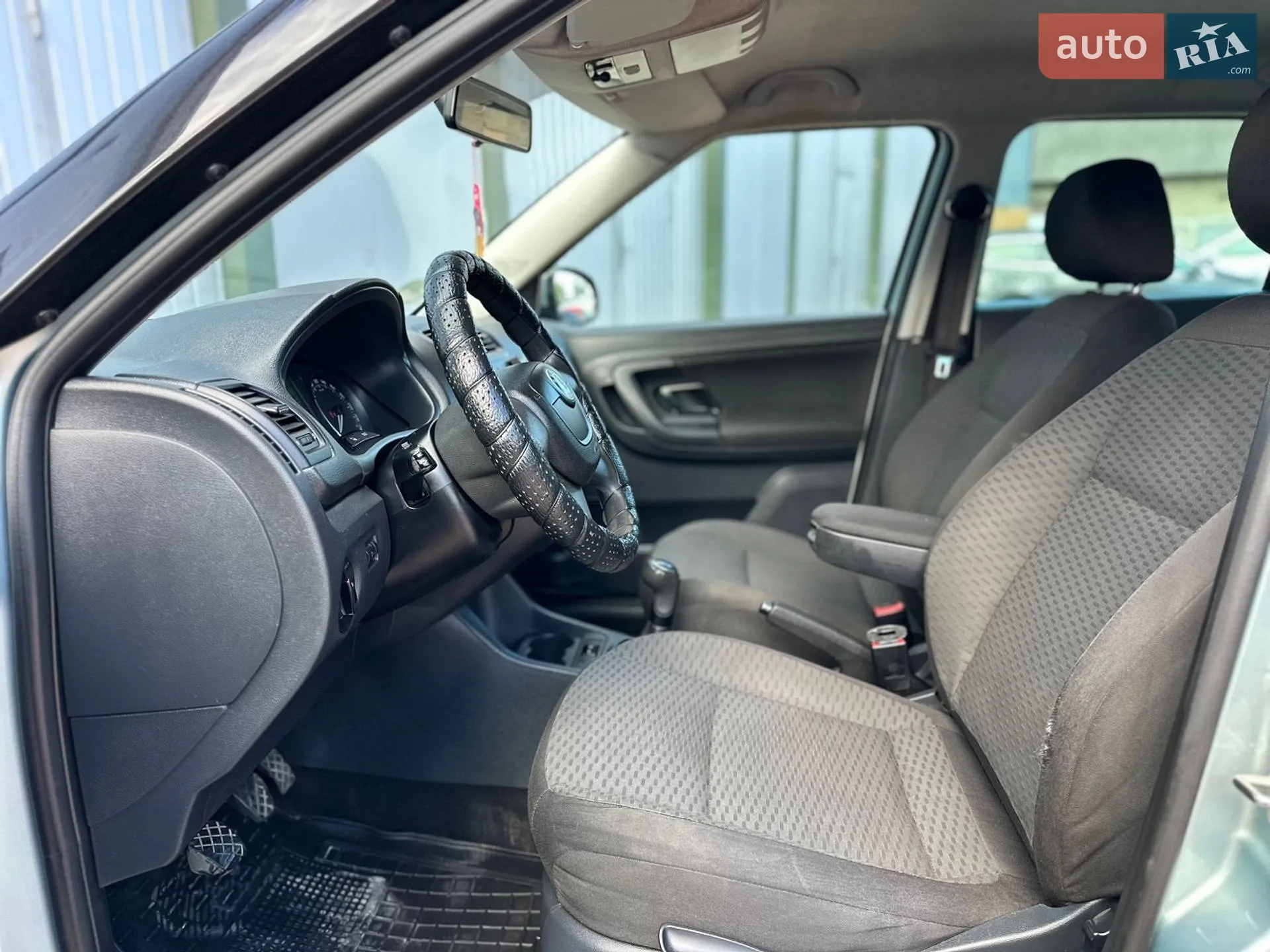 2011 Skoda Fabia - мініатюра 39