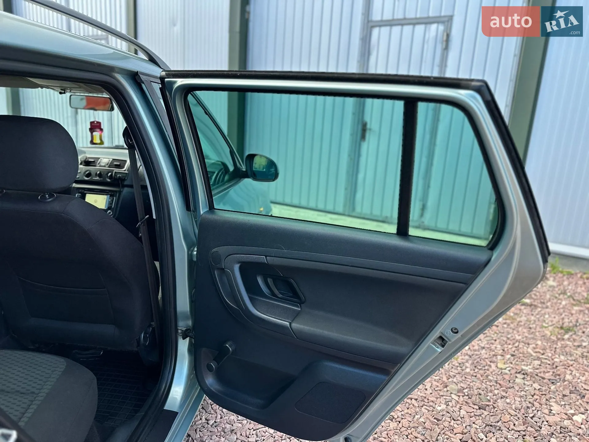 2011 Skoda Fabia - мініатюра 54