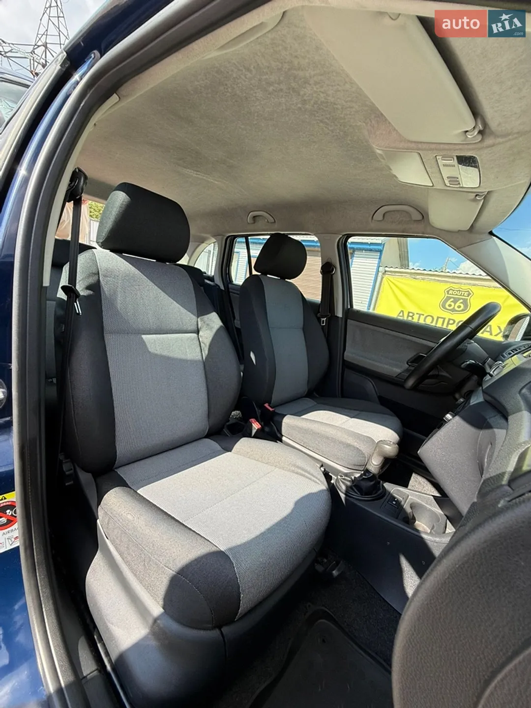 2010 Skoda Fabia - мініатюра 30