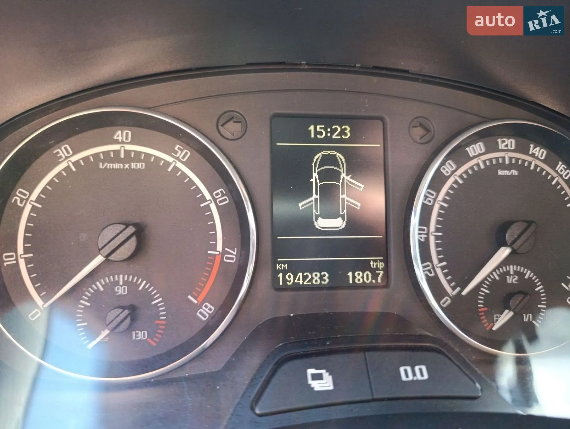 2010 Skoda Fabia - мініатюра 32