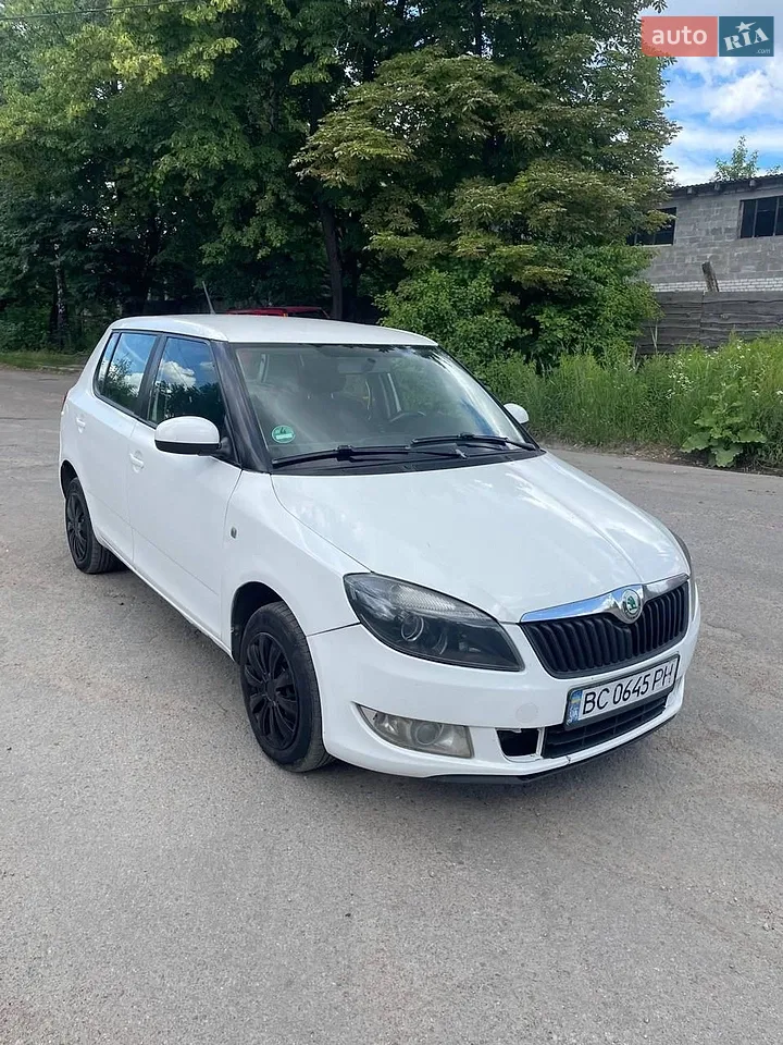2012 Skoda Fabia - мініатюра 25