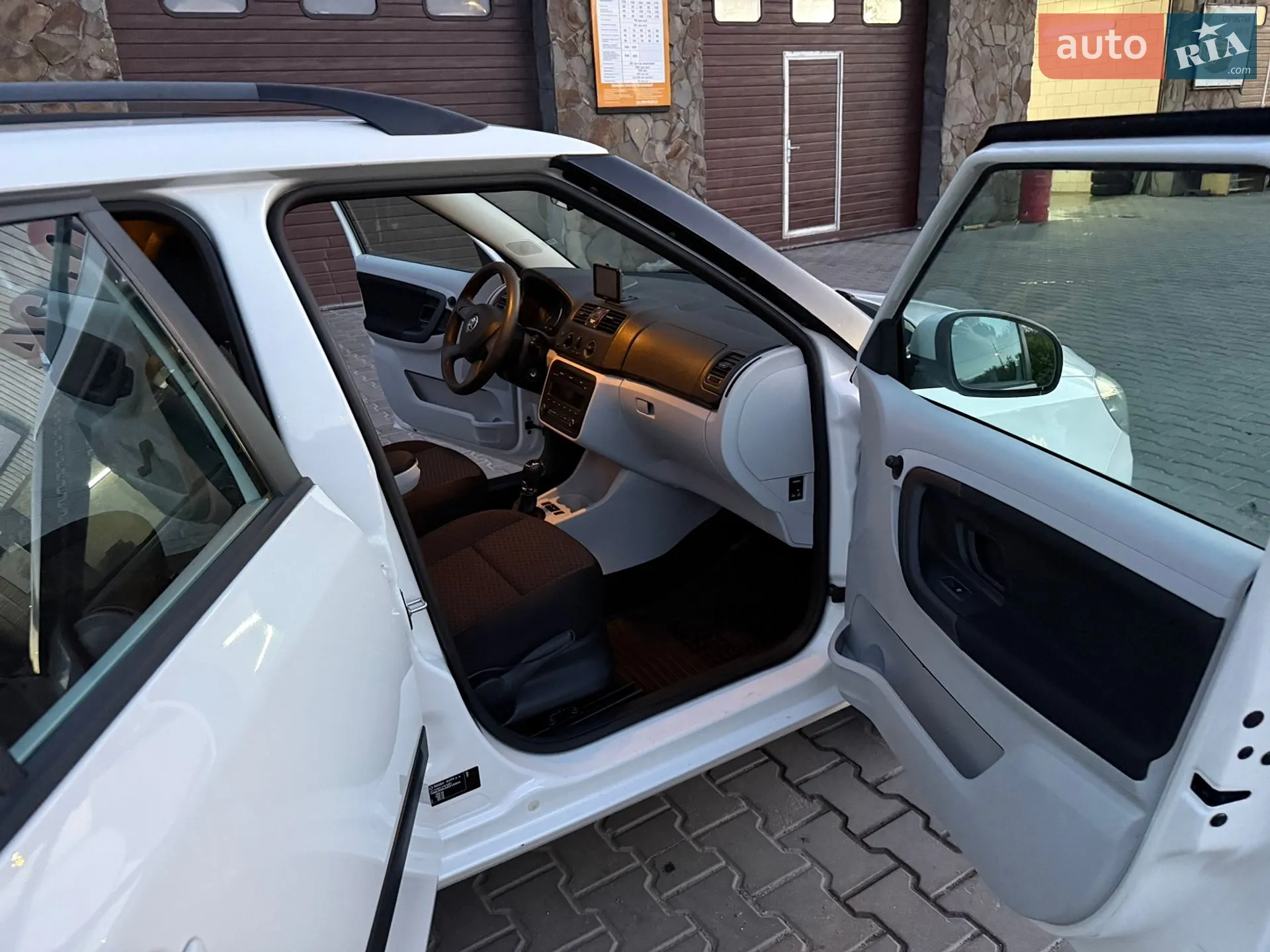 2013 Skoda Fabia - мініатюра 14