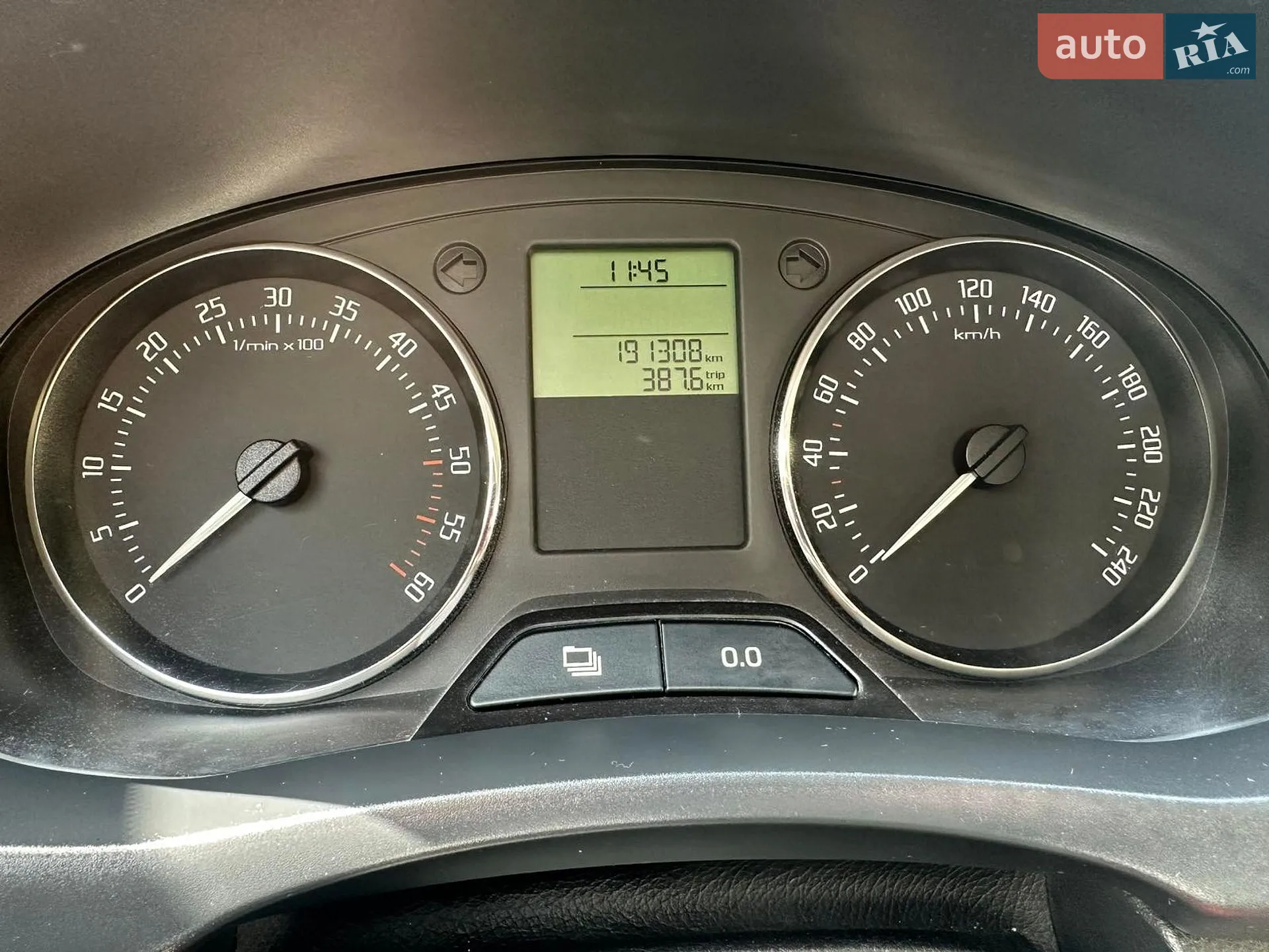 2014 Skoda Fabia - мініатюра 9