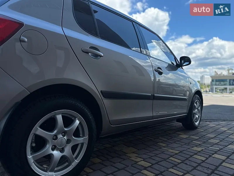 Skoda Fabia 2008 VIN TMBBC45J98B502627 фото оголошення 13 з 57