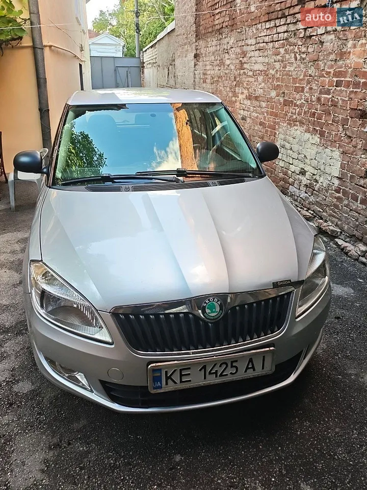 2012 Skoda Fabia - мініатюра 14