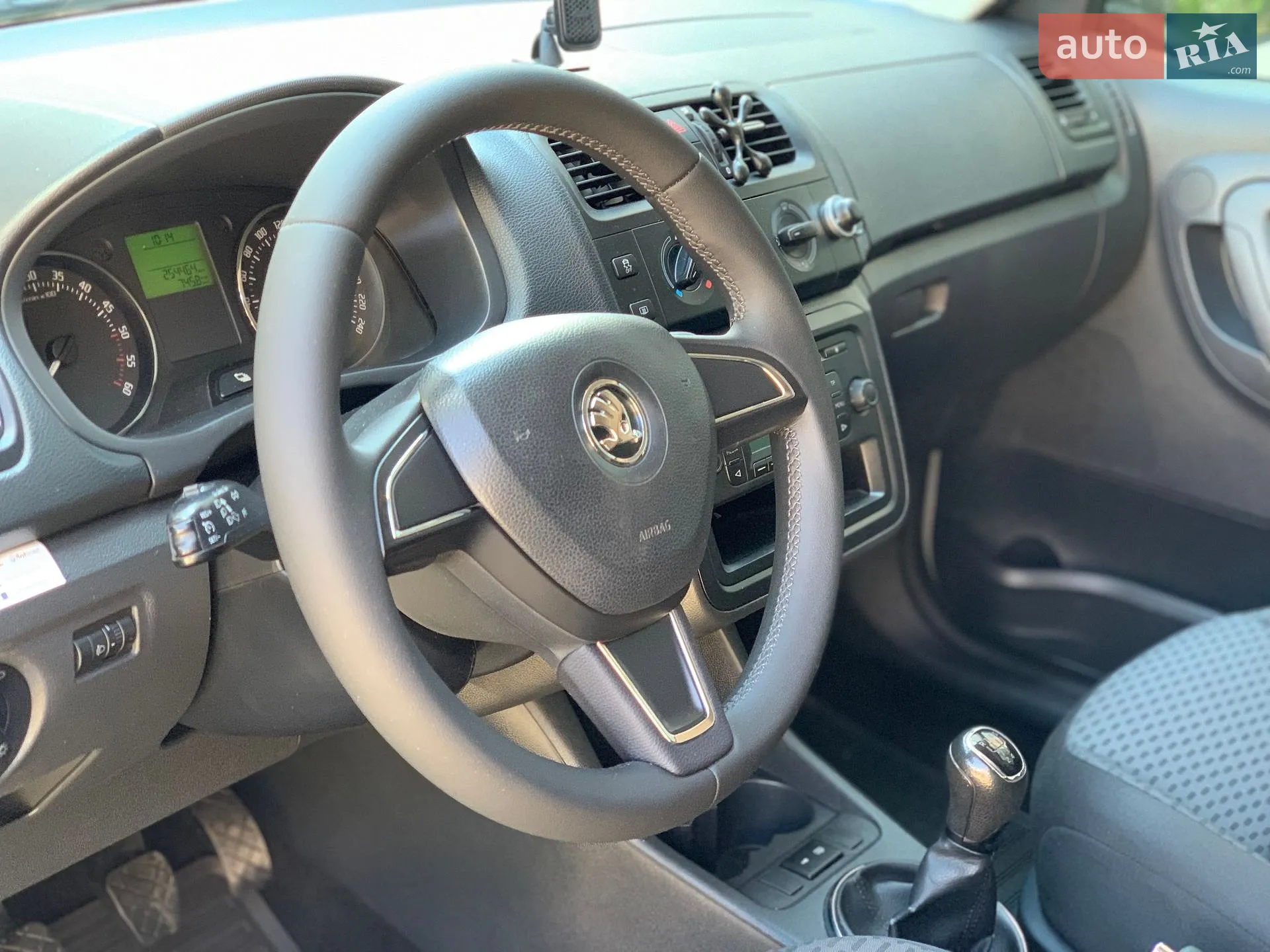 2014 Skoda Fabia - мініатюра 11