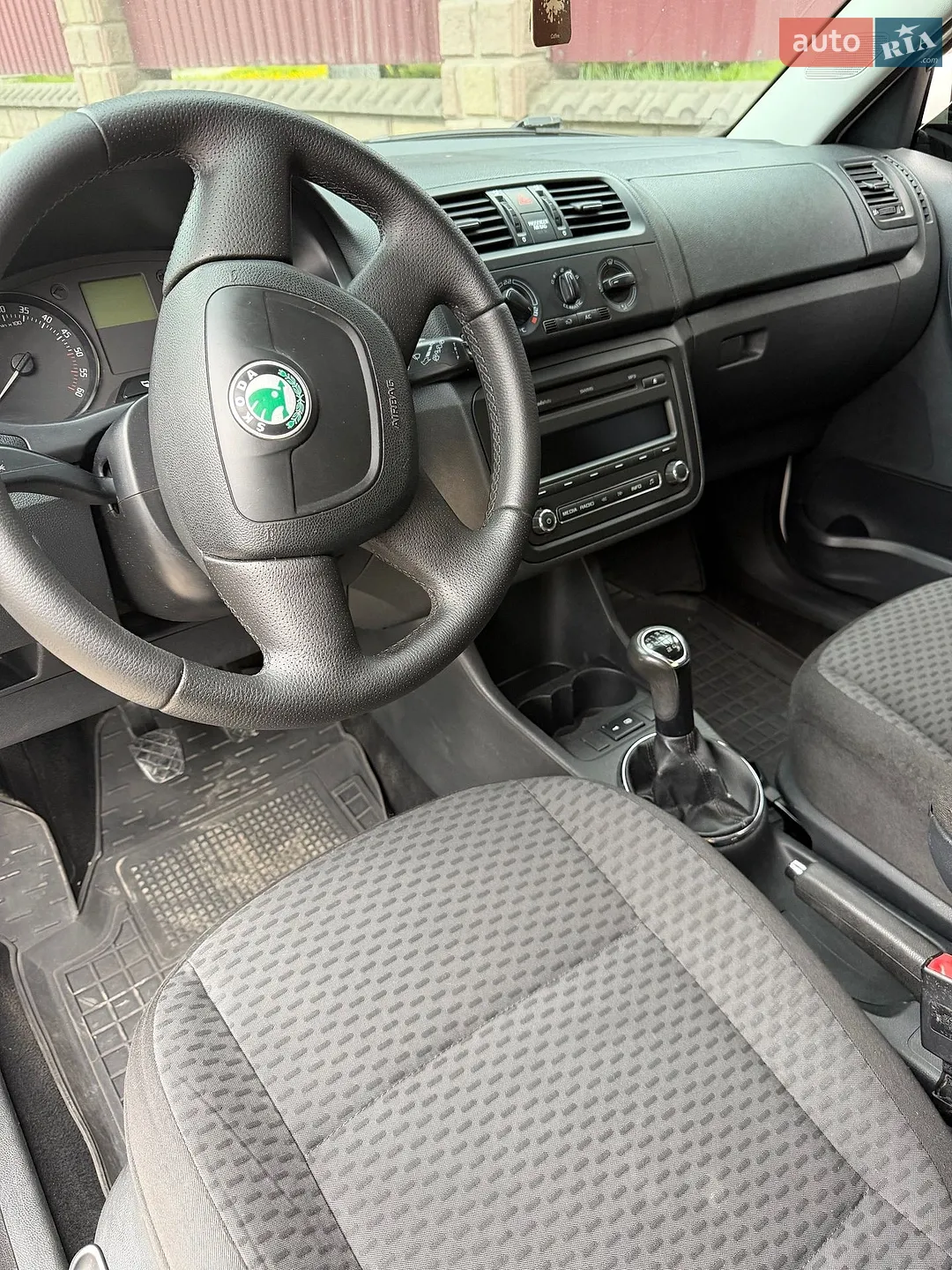 2010 Skoda Fabia - мініатюра 6