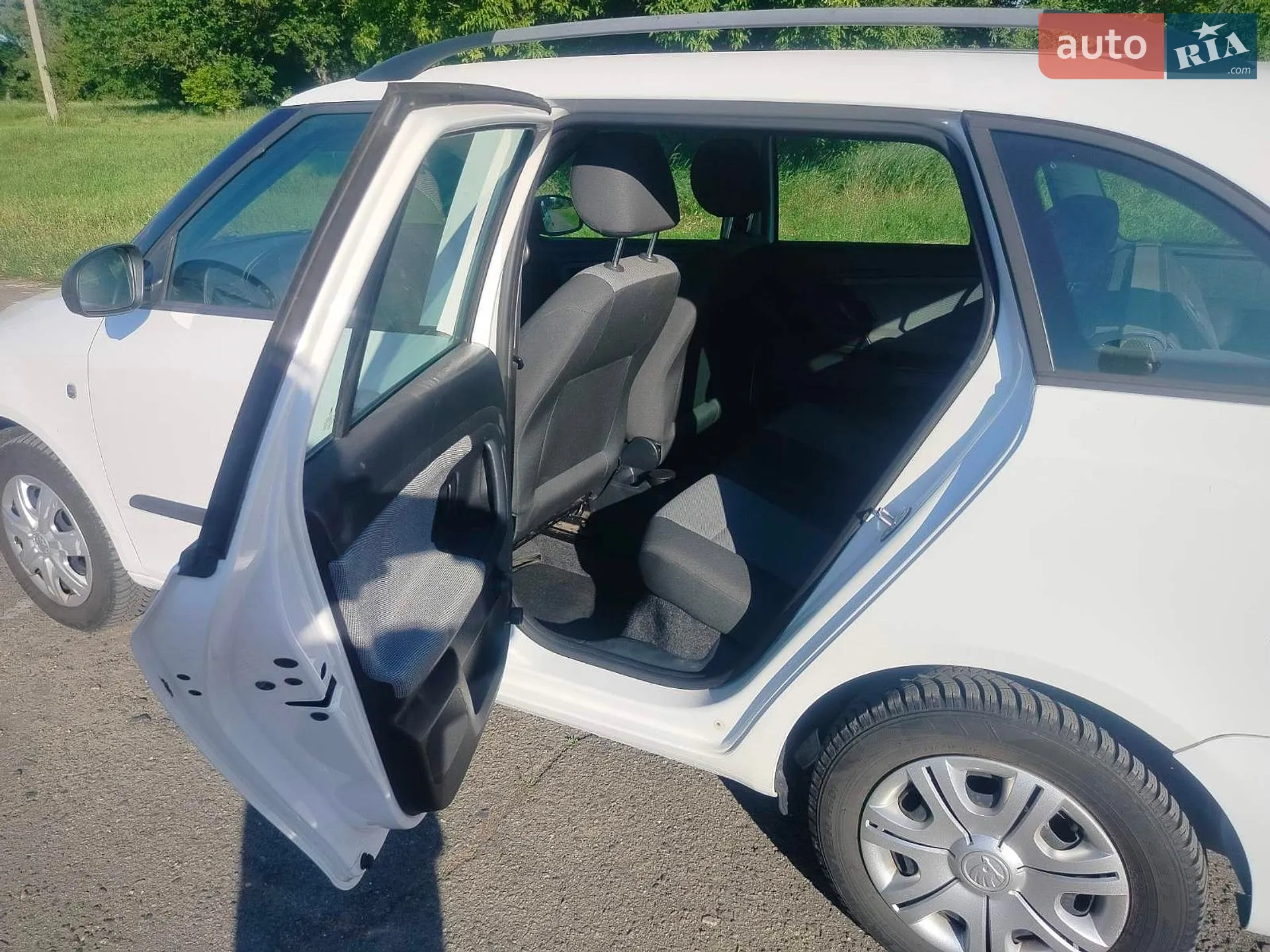 2013 Skoda Fabia - мініатюра 12