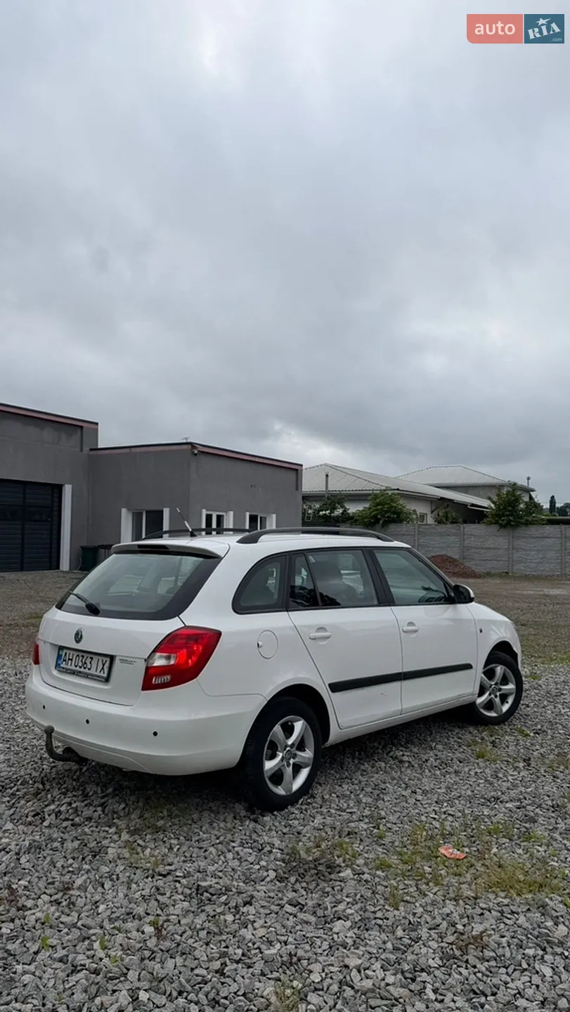 2012 Skoda Fabia - мініатюра 6