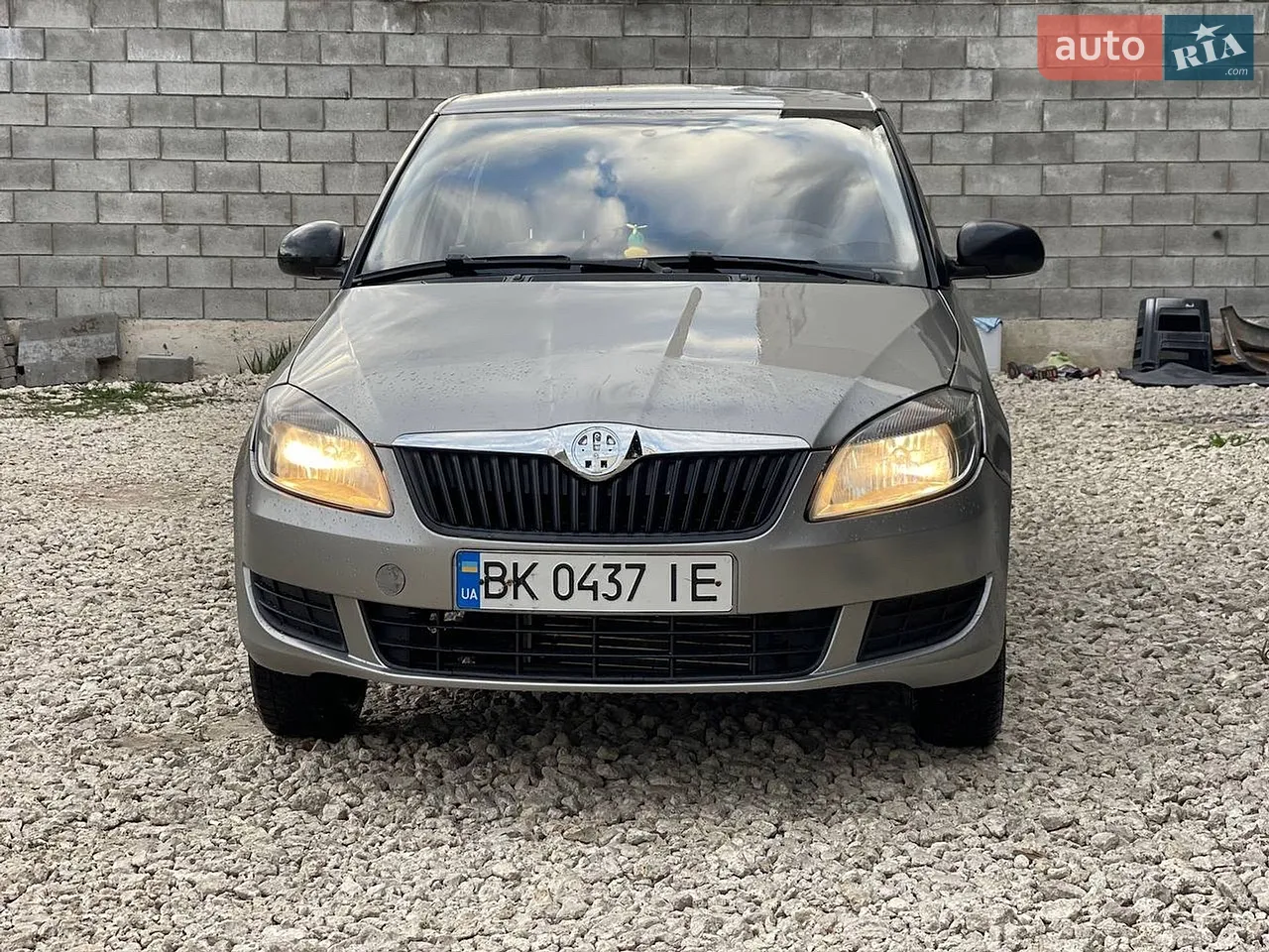 2011 Skoda Fabia - мініатюра 27