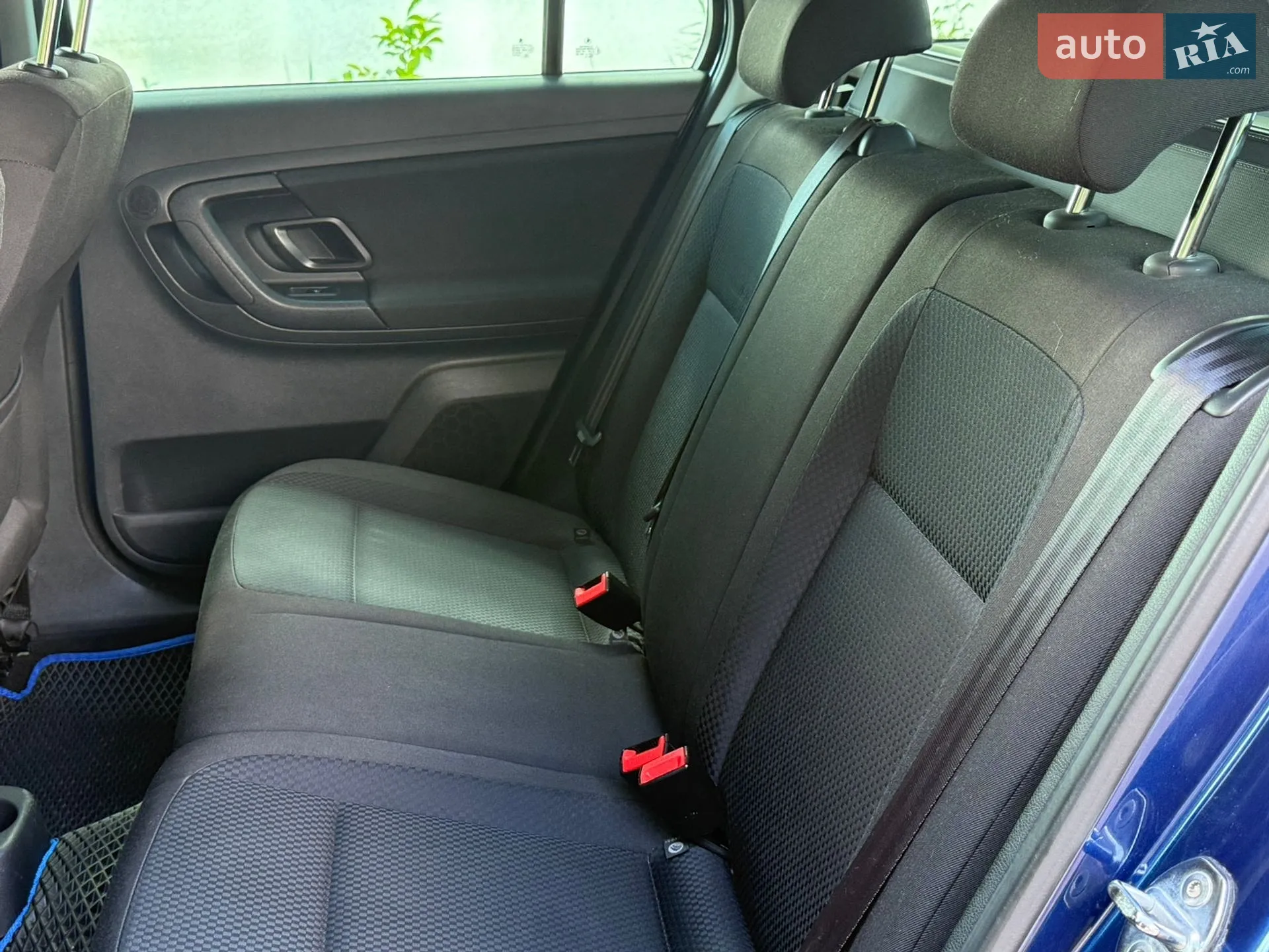2011 Skoda Fabia - мініатюра 15