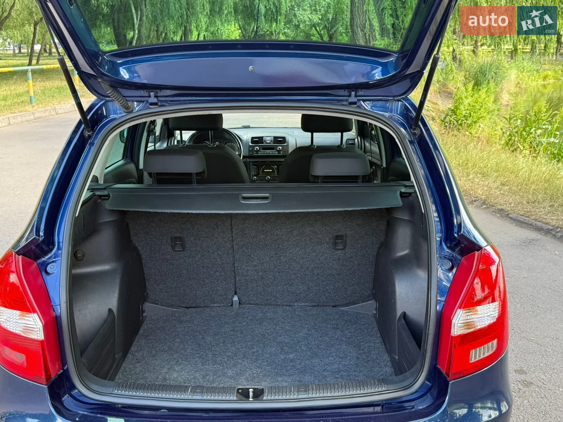2011 Skoda Fabia - мініатюра 50