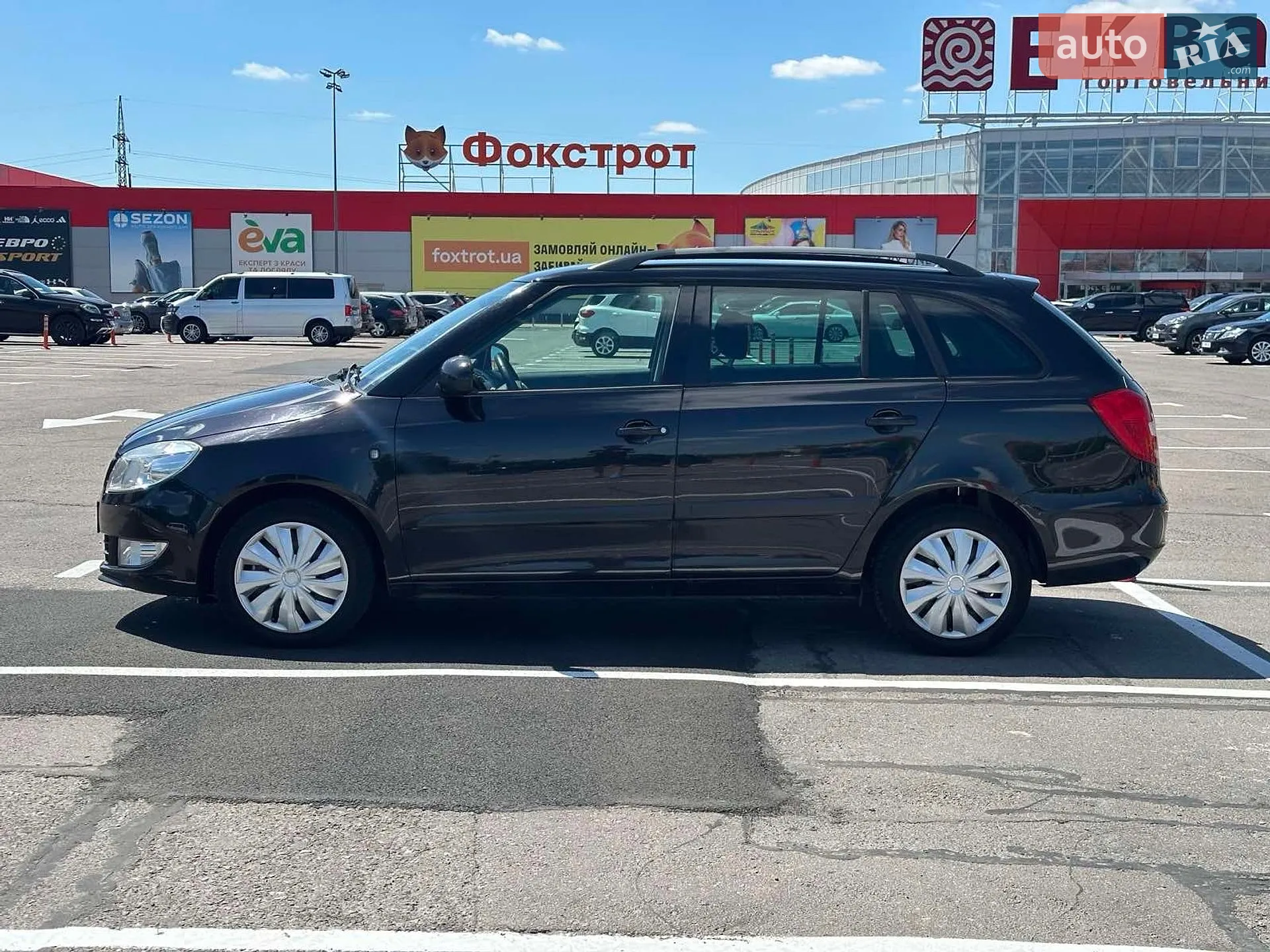 2011 Skoda Fabia - мініатюра 9