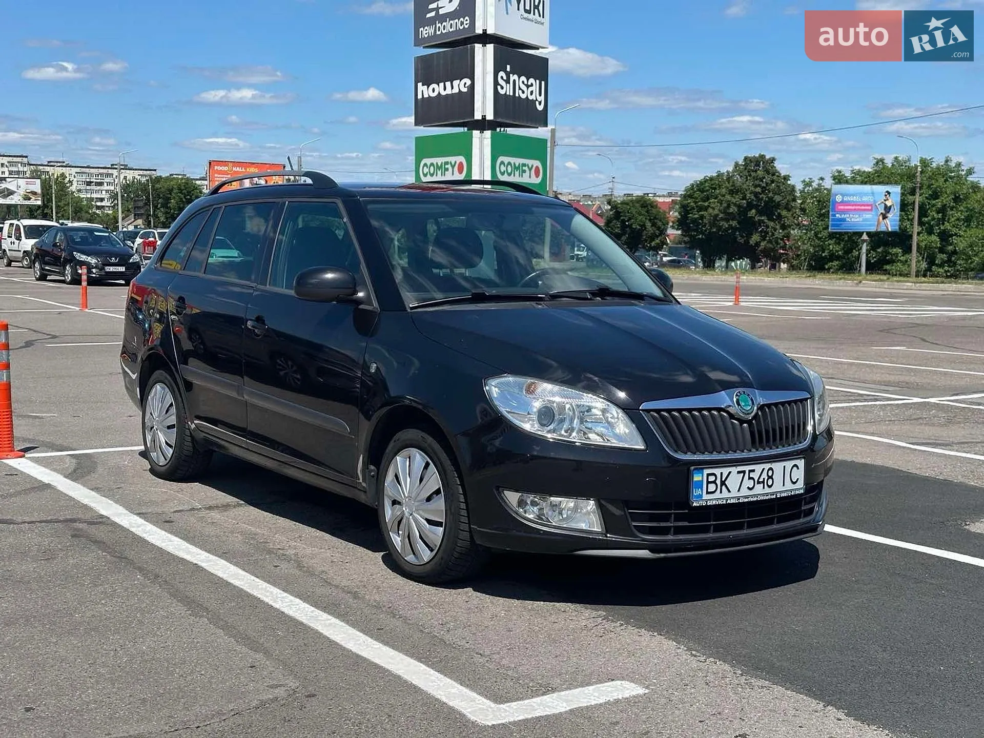 2011 Skoda Fabia - мініатюра 21