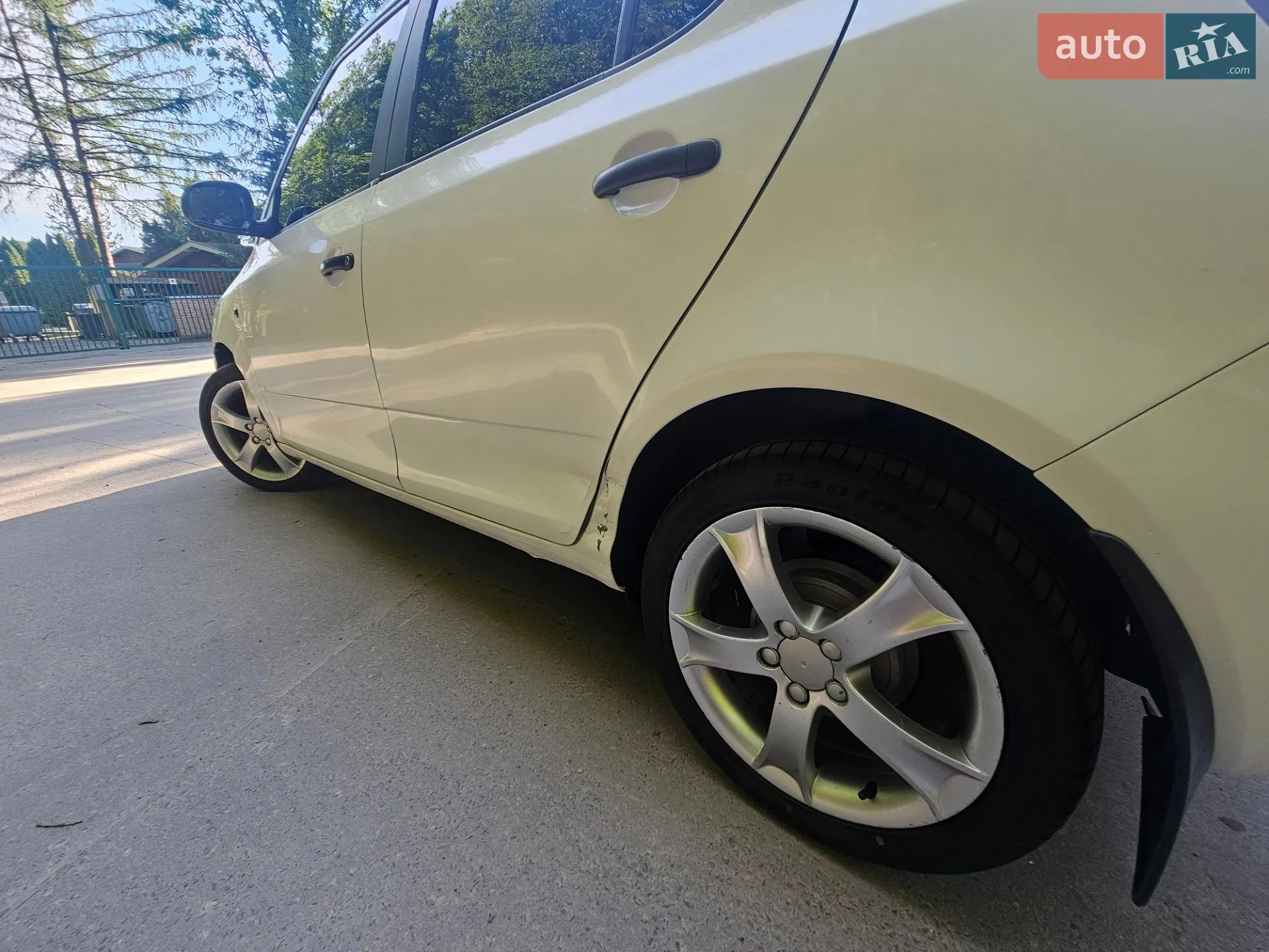 2010 Skoda Fabia - мініатюра 29