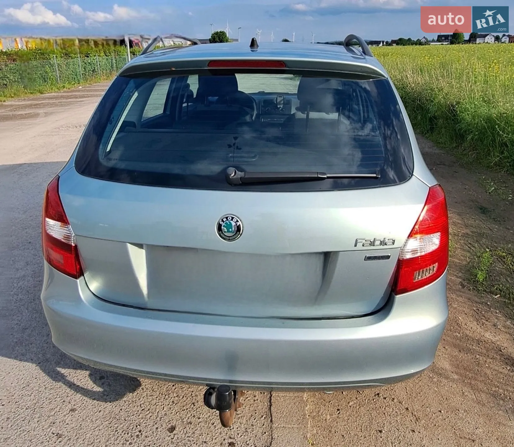 2011 Skoda Fabia - мініатюра 13