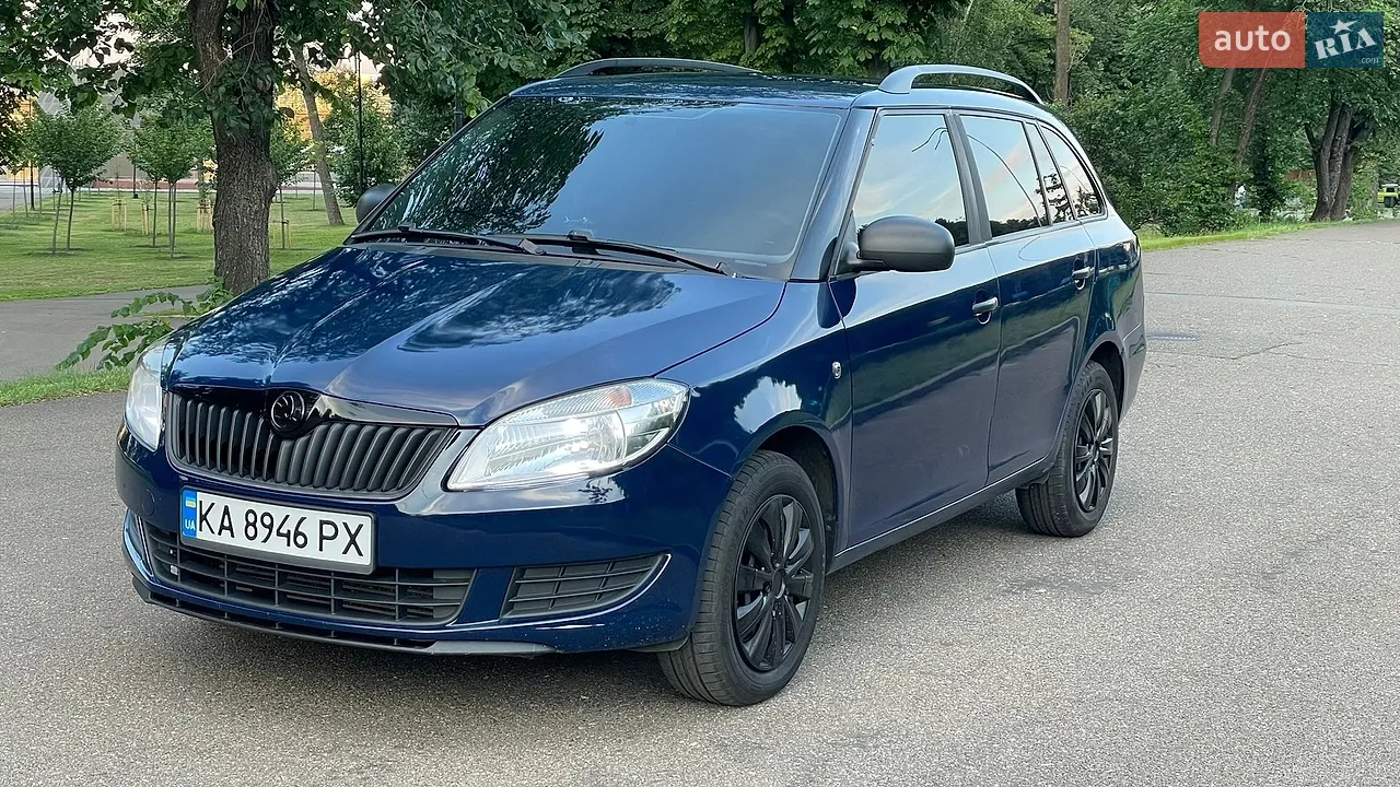 2011 Skoda Fabia - мініатюра 14