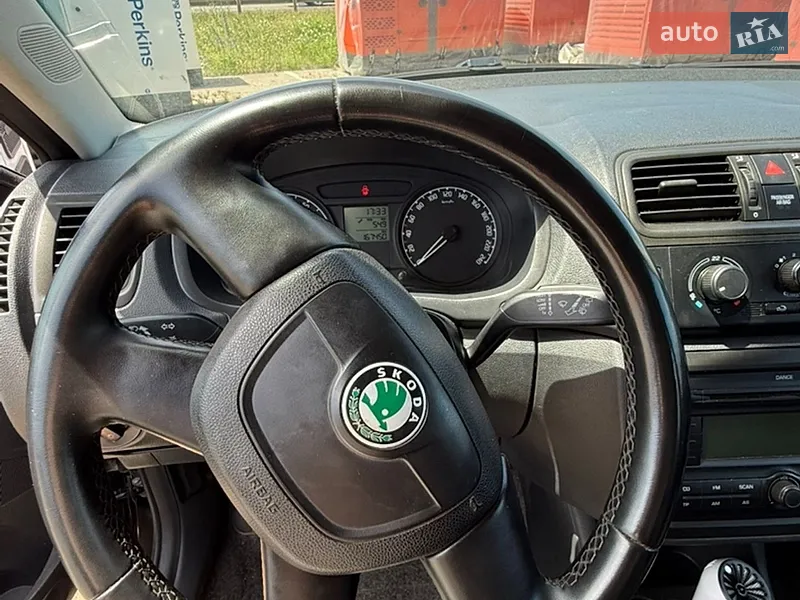 Skoda Fabia 2009 VIN TMBFC65J8A3053874 фото оголошення 5 з 36