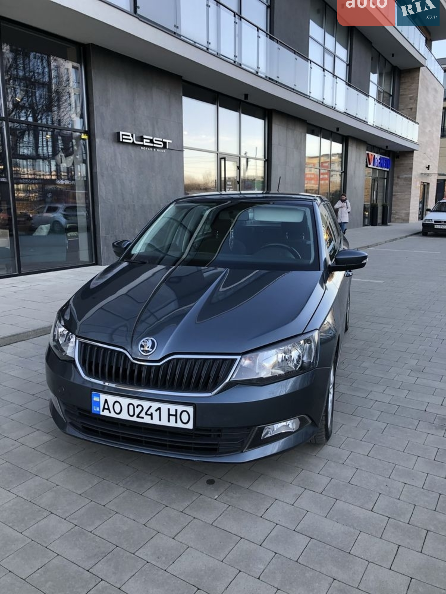 Skoda Fabia 2017 VIN TMBJB6NJ2JZ101900 фото оголошення 2 з 5