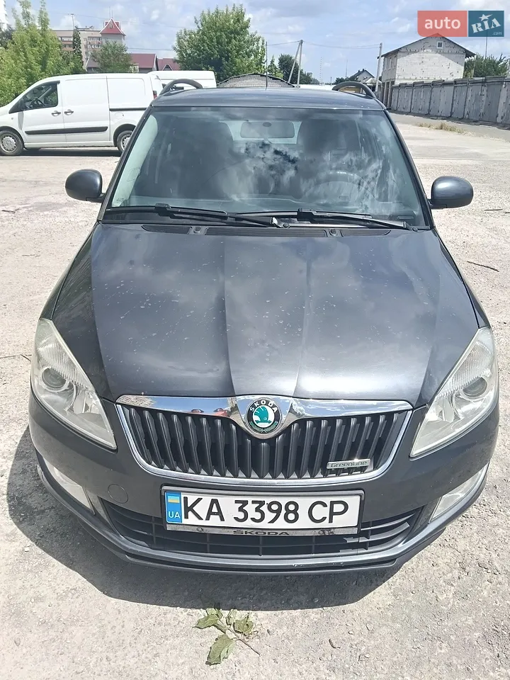 2012 Skoda Fabia - мініатюра 16