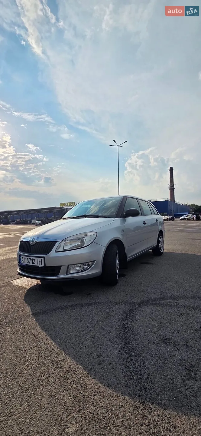 2012 Skoda Fabia - мініатюра 11