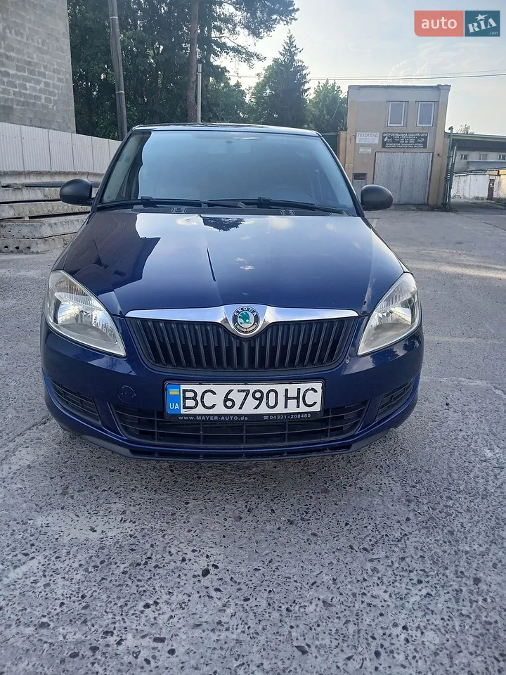 2011 Skoda Fabia - мініатюра 18