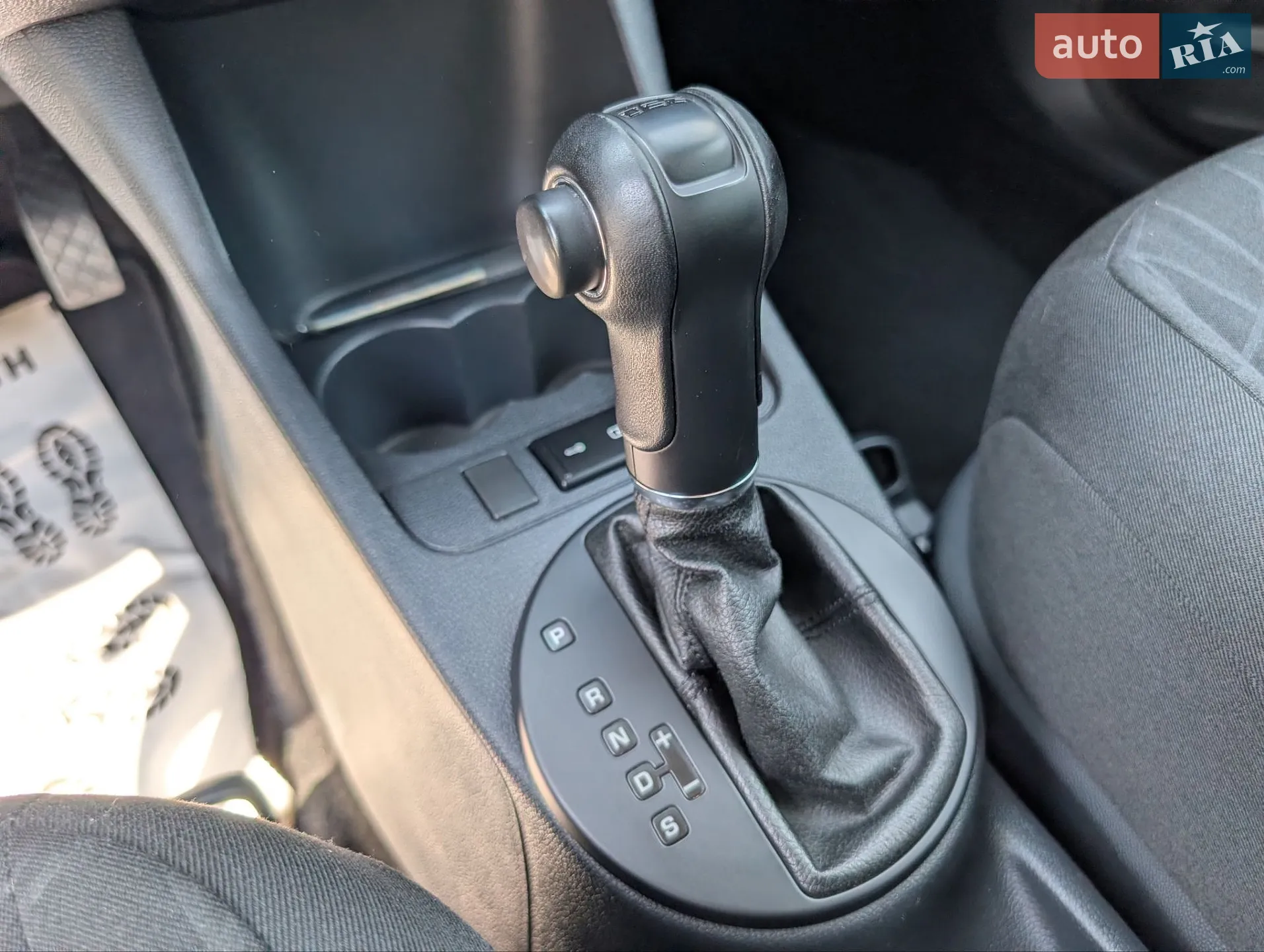 2012 Skoda Fabia - мініатюра 32